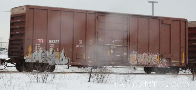 Car/wagon TR86327 left side / coté gauche